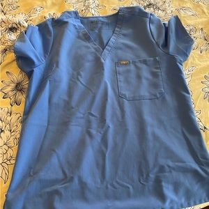 Fig scrub top ceil blue size L